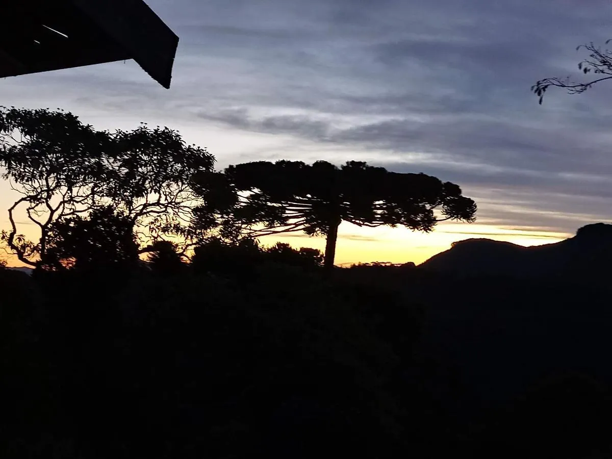Recanto Na Serra Campos do Jordao 0*,
